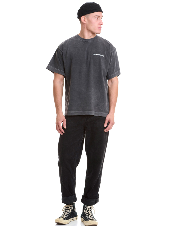 Faces Grey Washed Crop 2